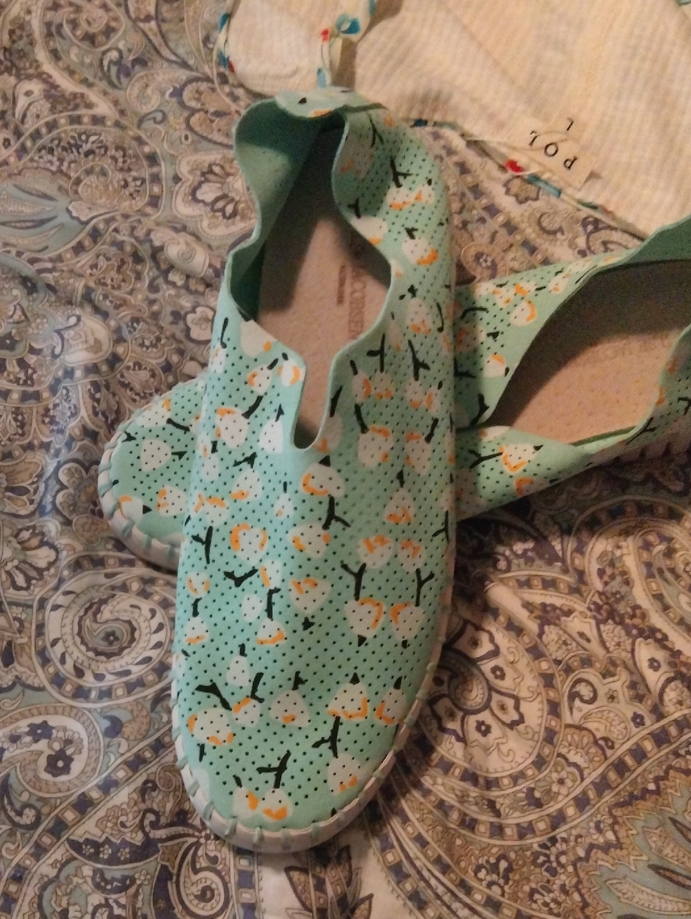Isle Jacobsen Mint Green Floral Slip-On Women's Shoes